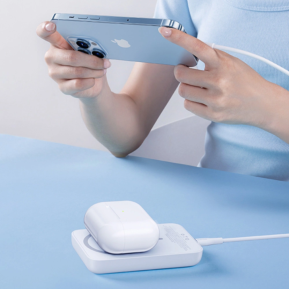 Benks MP09 MagSafe belaidė išorinė baterija, balta, 5 nuotrauka